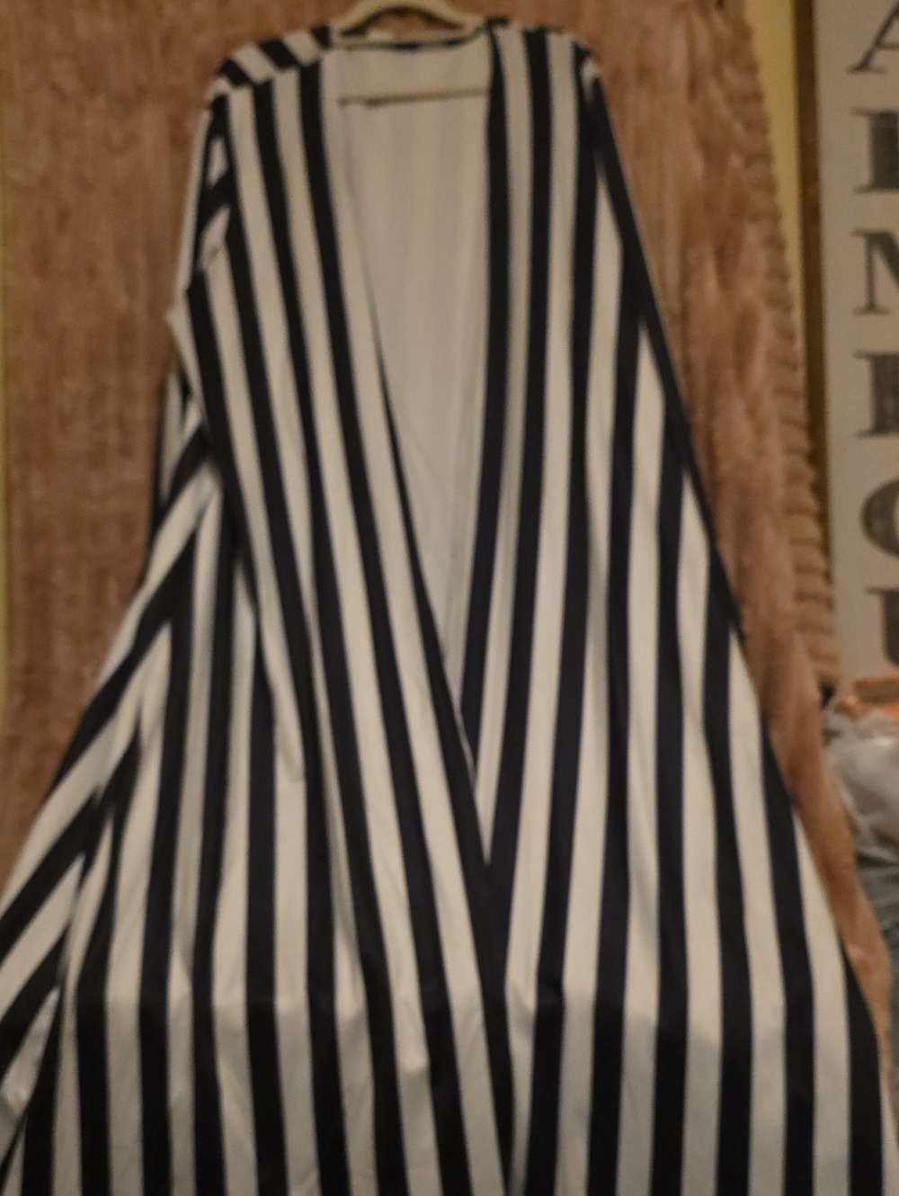 Source Unknown Black and White Striped Women’s Duster
